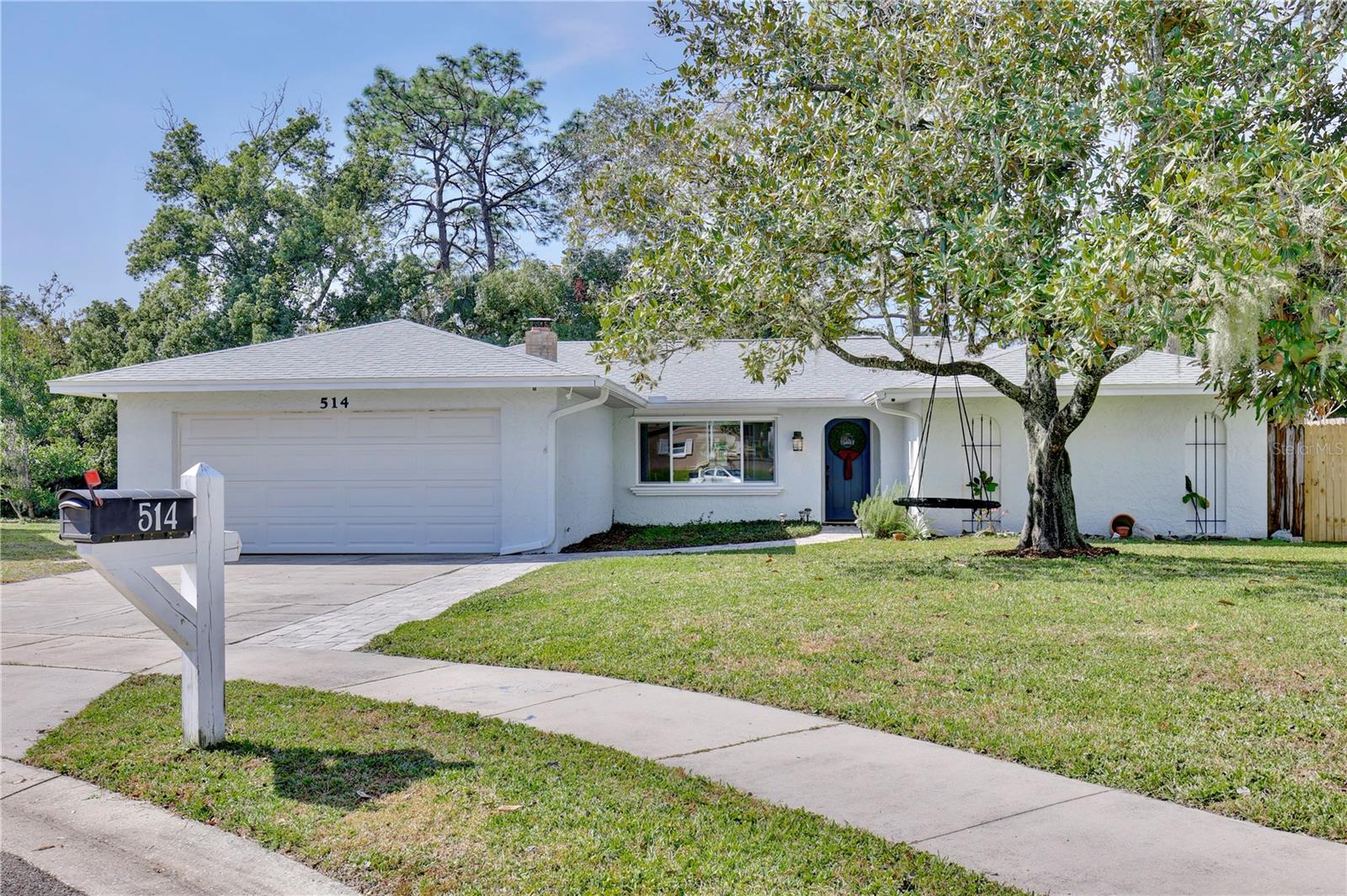 Photo of 514 OAKWOOD COURT, ALTAMONTE SPRINGS, FL 32714