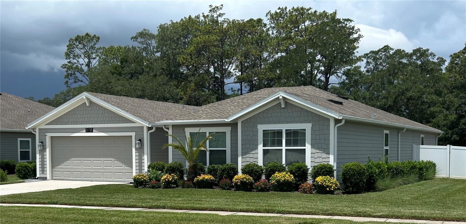 Photo of 5710 ALENLON WAY, MOUNT DORA, FL 32757