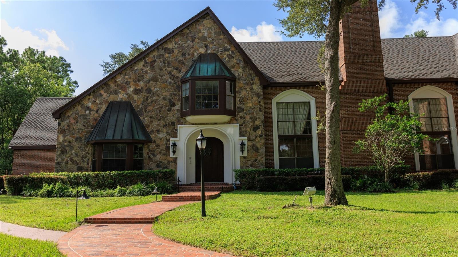 Photo of 810 SWEETWATER CLUB BOULEVARD, LONGWOOD, FL 32779