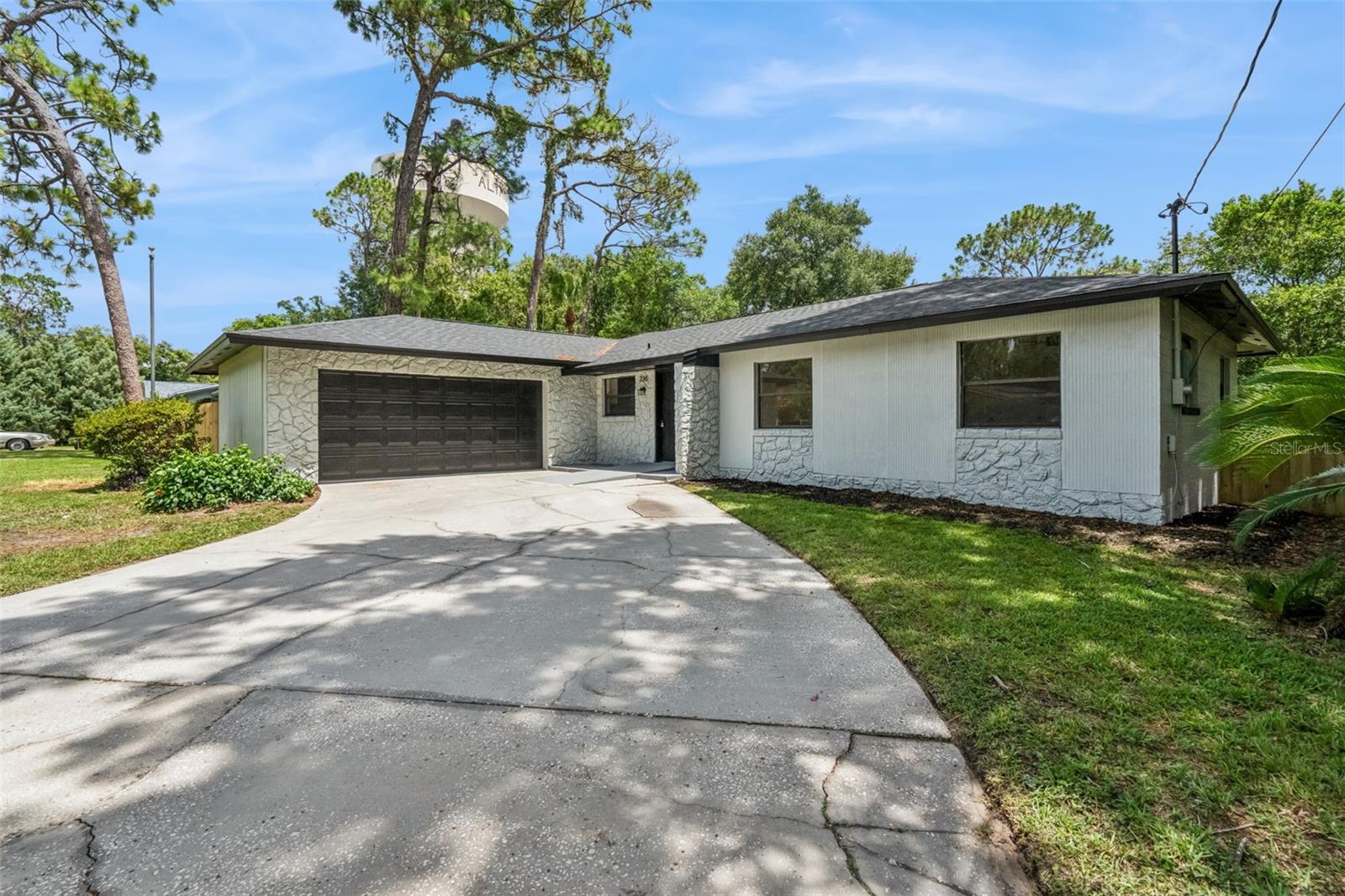 Photo of 336 TANGERINE STREET, ALTAMONTE SPRINGS, FL 32701