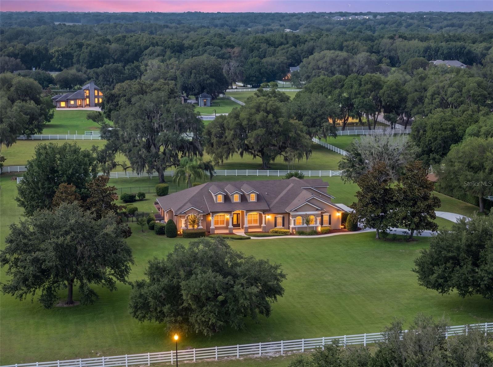 Photo of 351 KENTUCKY BLUE CIRCLE, APOPKA, FL 32712
