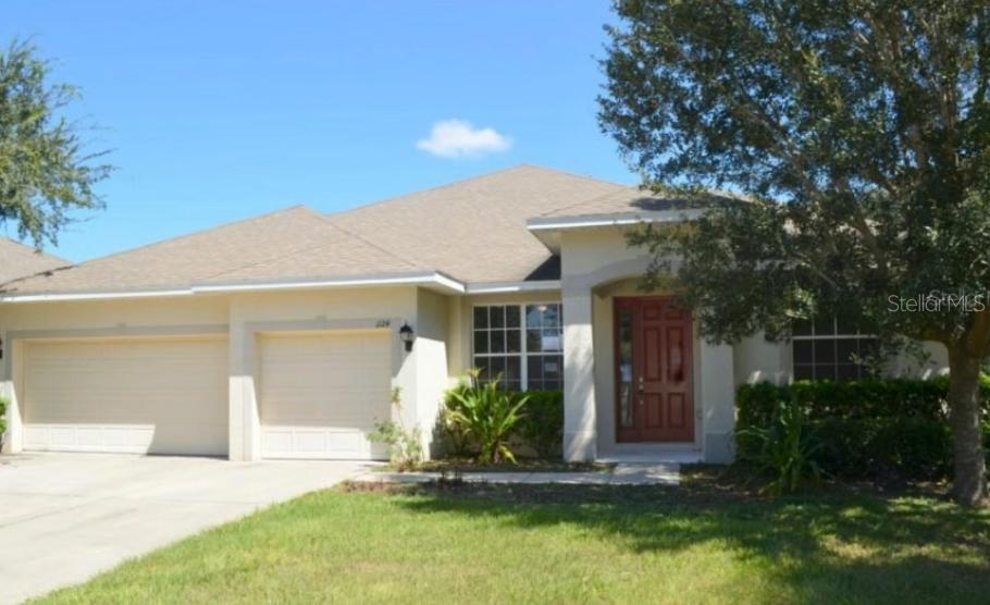 Photo of 1124 FENNEL GREEN DR, SEFFNER, FL 33584