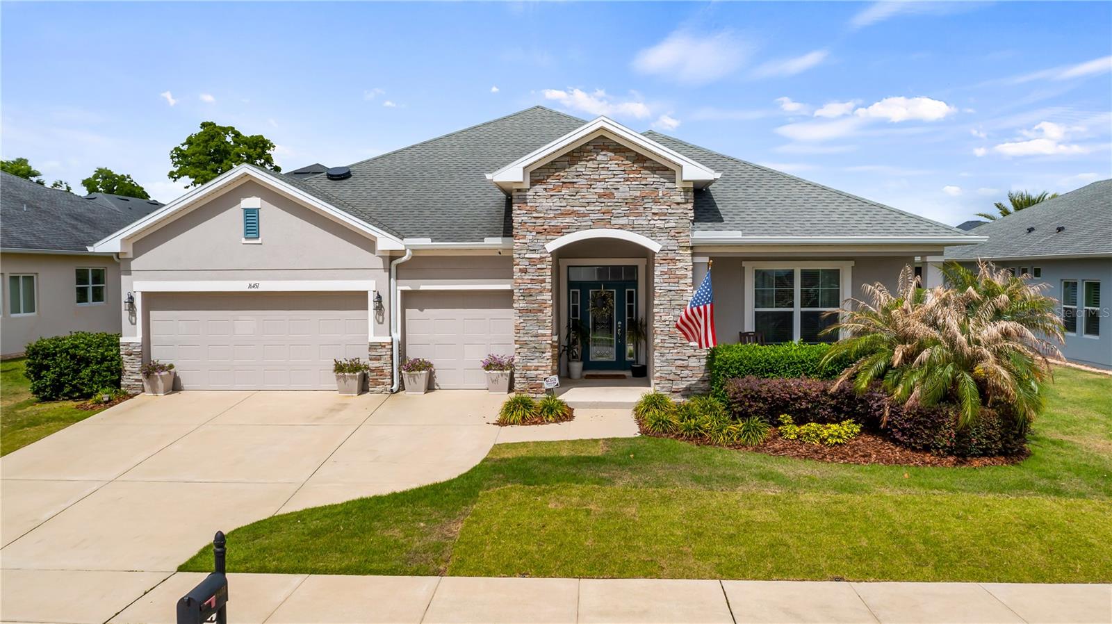 Photo of 16451 GOOD HEARTH BOULEVARD, CLERMONT, FL 34711
