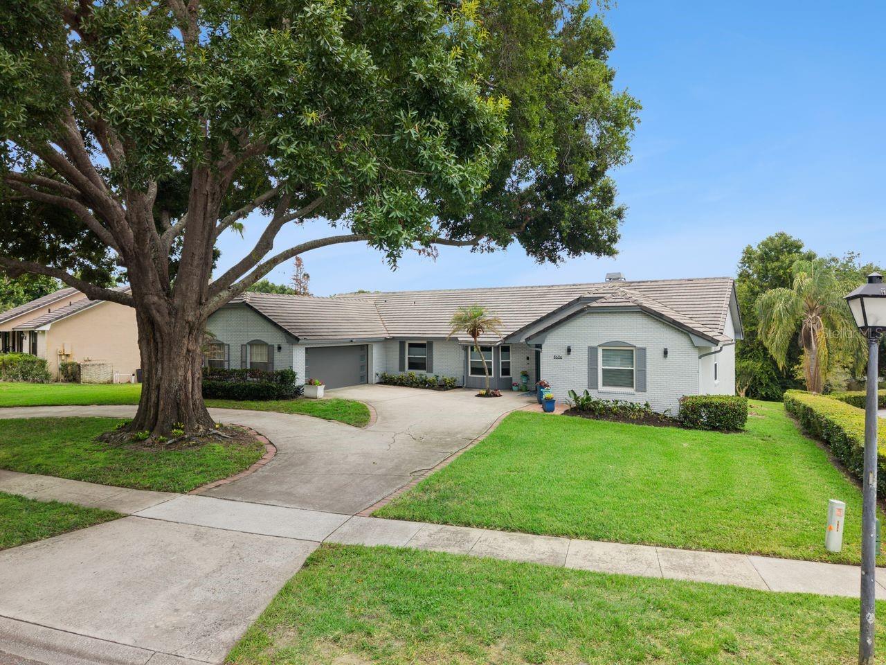 Photo of 8606 LOST COVE DRIVE, ORLANDO, FL 32819