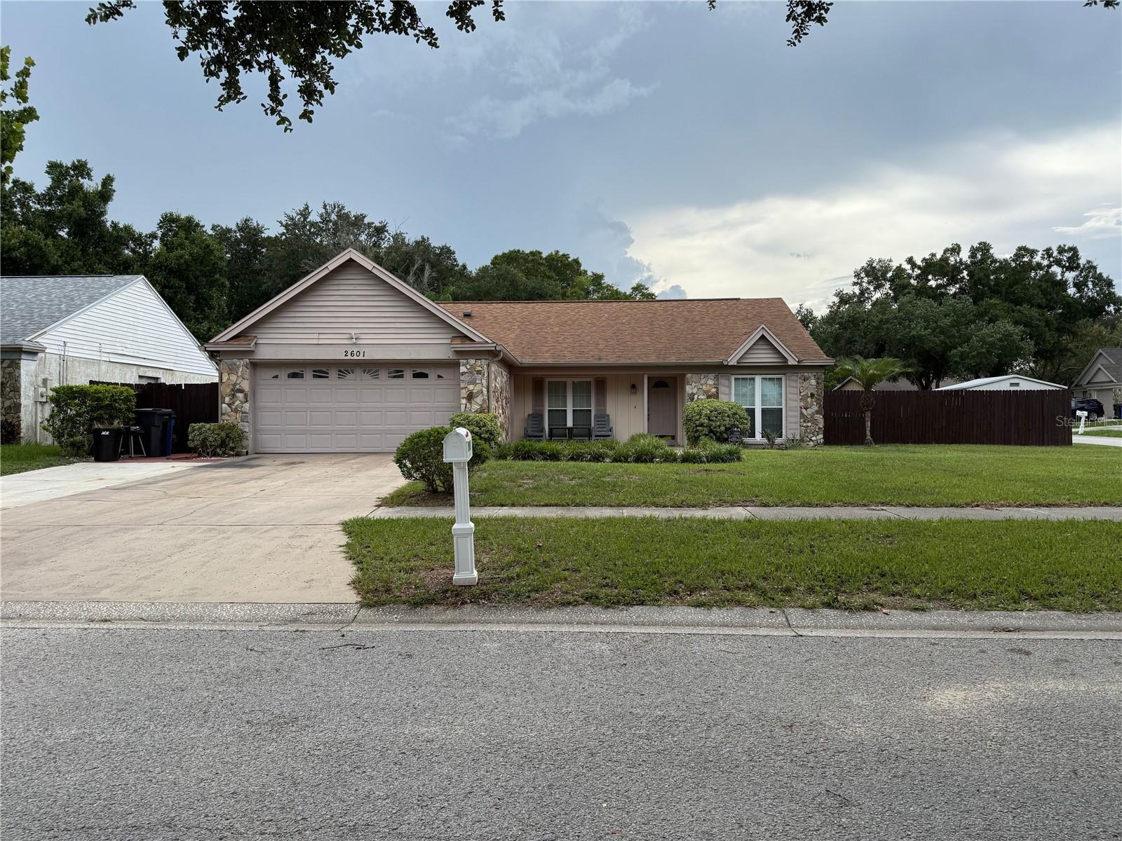 Photo of 2601 HAMPTON PARK PLACE, SEFFNER, FL 33584