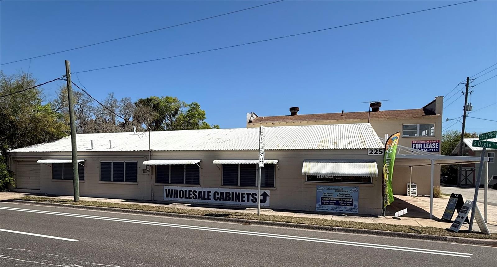 Photo of 225 S DIXIE FREEWAY, NEW SMYRNA BEACH, FL 32168