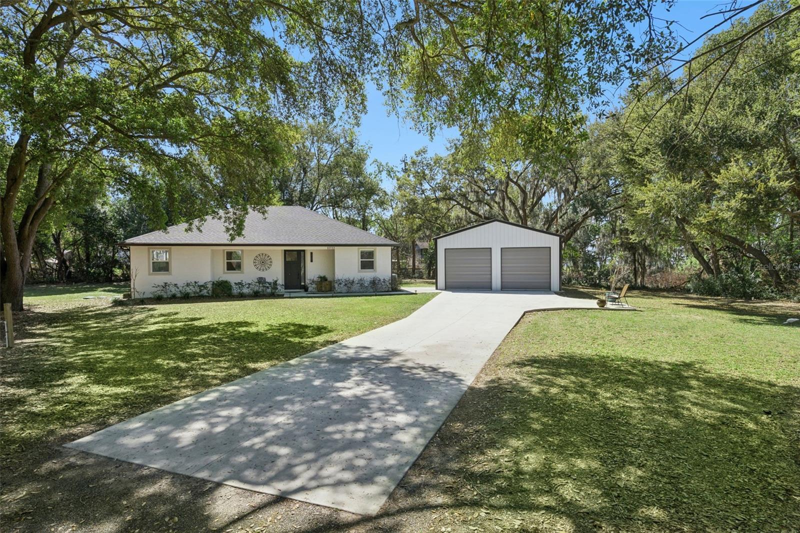 Photo of 11722 LAKE MINNEOLA SHORES, MINNEOLA, FL 34715