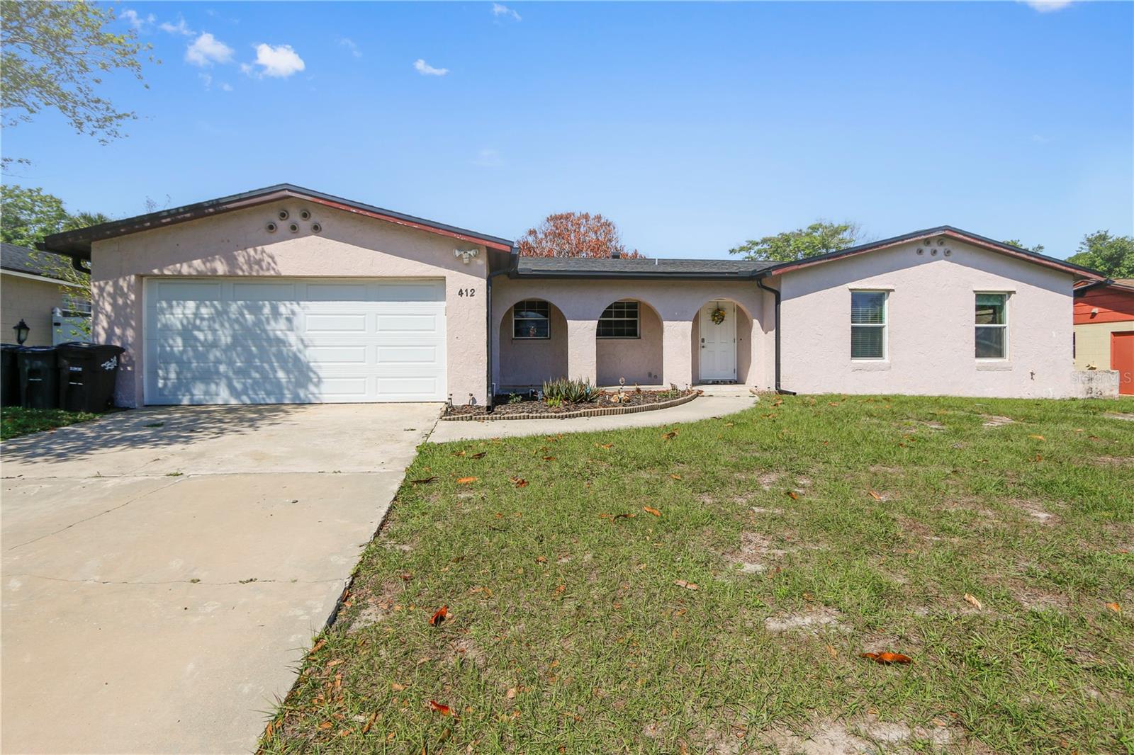 Photo of 412 MAJORCA AVENUE, ALTAMONTE SPRINGS, FL 32714