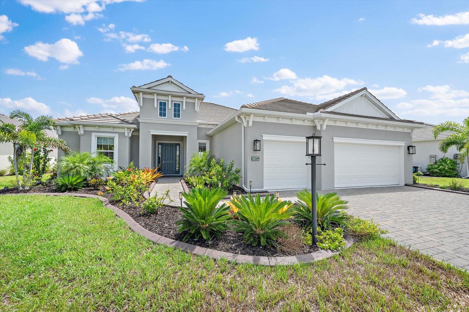 Photo of 11169 HOGAN CIRCLE, ENGLEWOOD, FL 34223