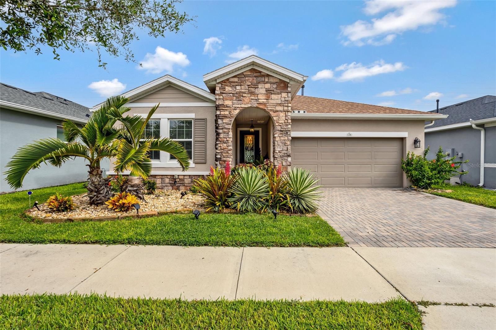 Photo of 176 SILVER MAPLE ROAD, GROVELAND, FL 34736