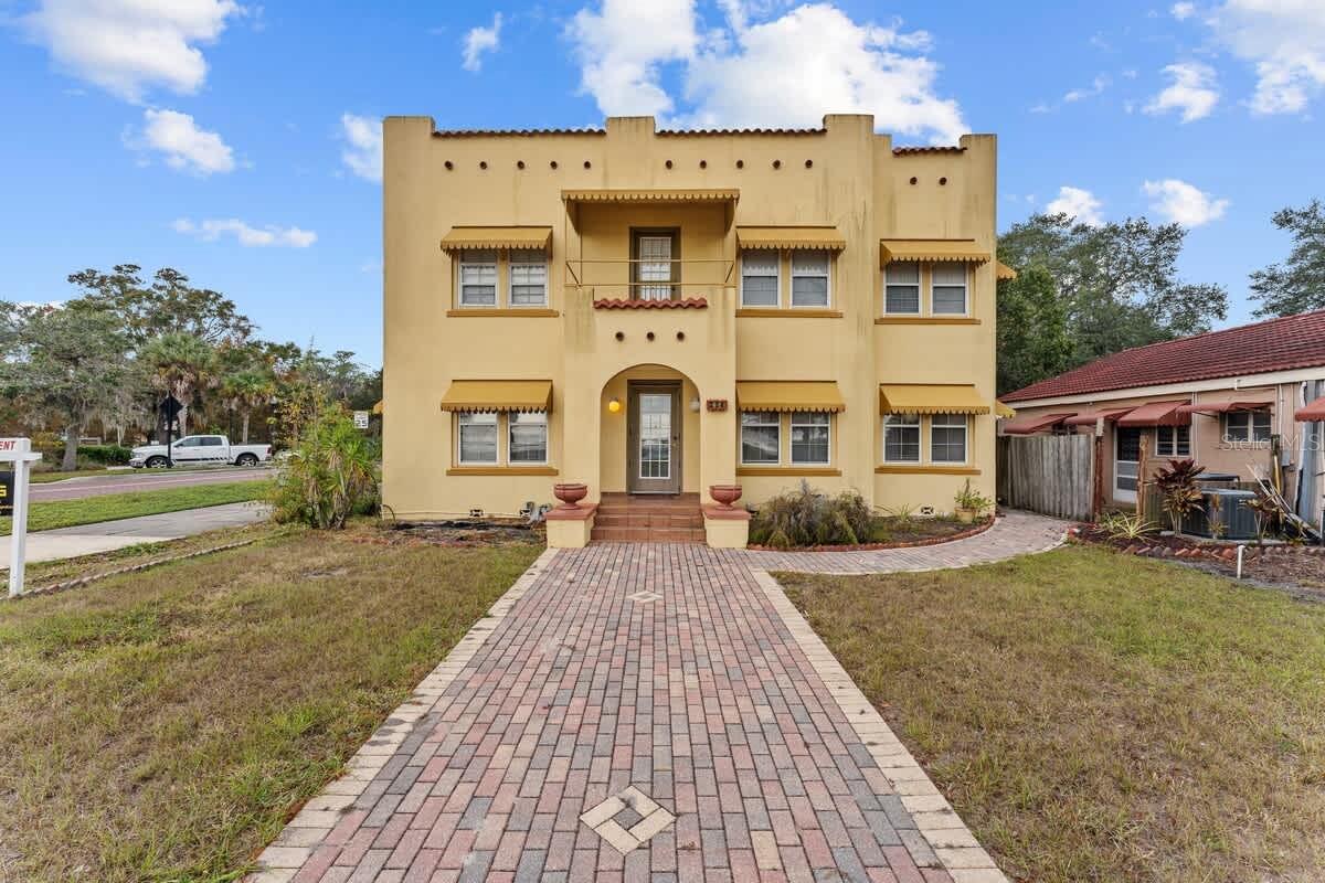 Photo of 304 LAKESHORE BOULEVARD, KISSIMMEE, FL 34741