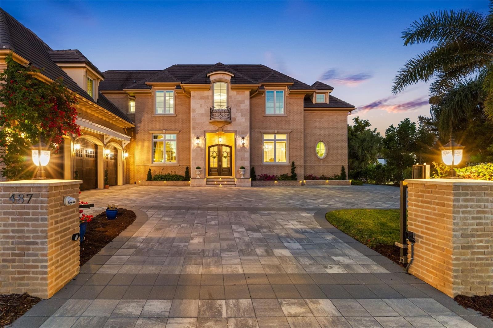 Photo of 487 MEADOW LARK DR, SARASOTA, FL 34236