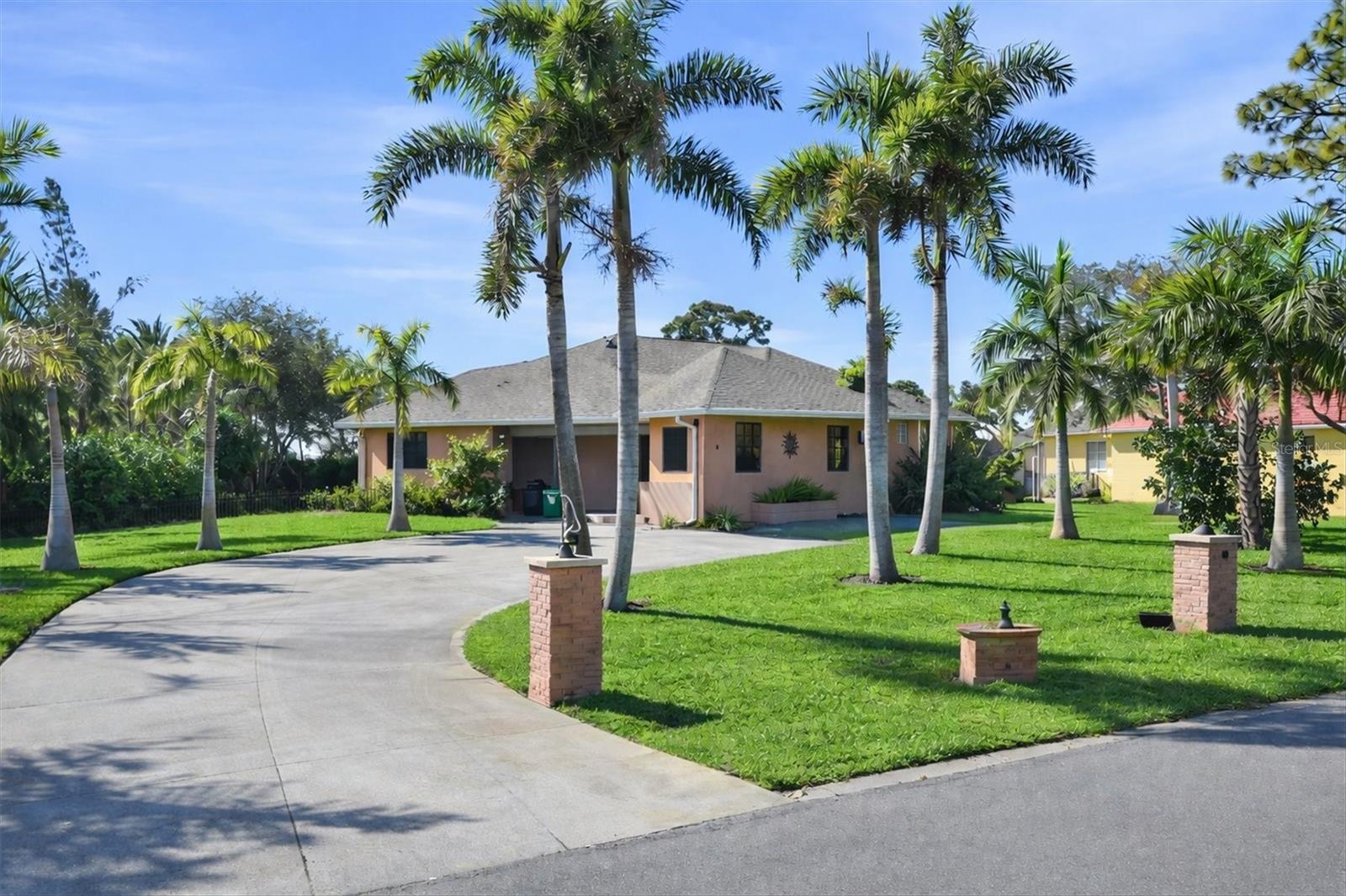 Photo of 1710 PARKER DRIVE, ENGLEWOOD, FL 34223