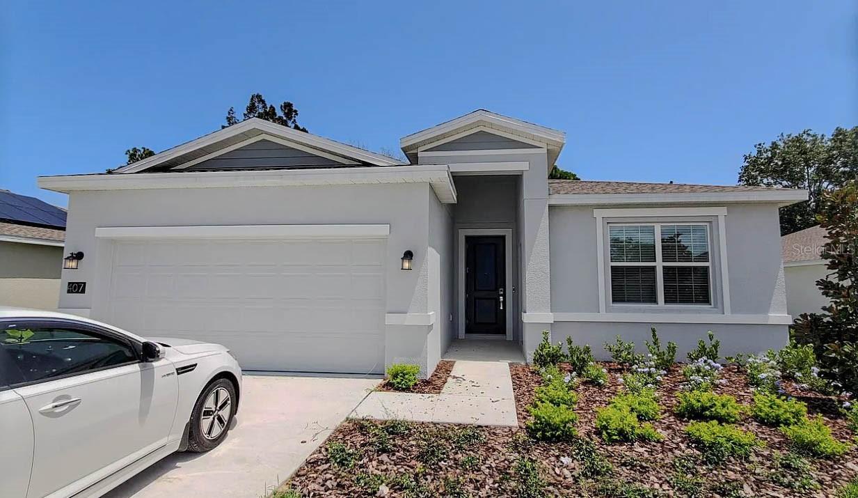 Photo of 407 THREE OAKS DRIVE, EDGEWATER, FL 32141