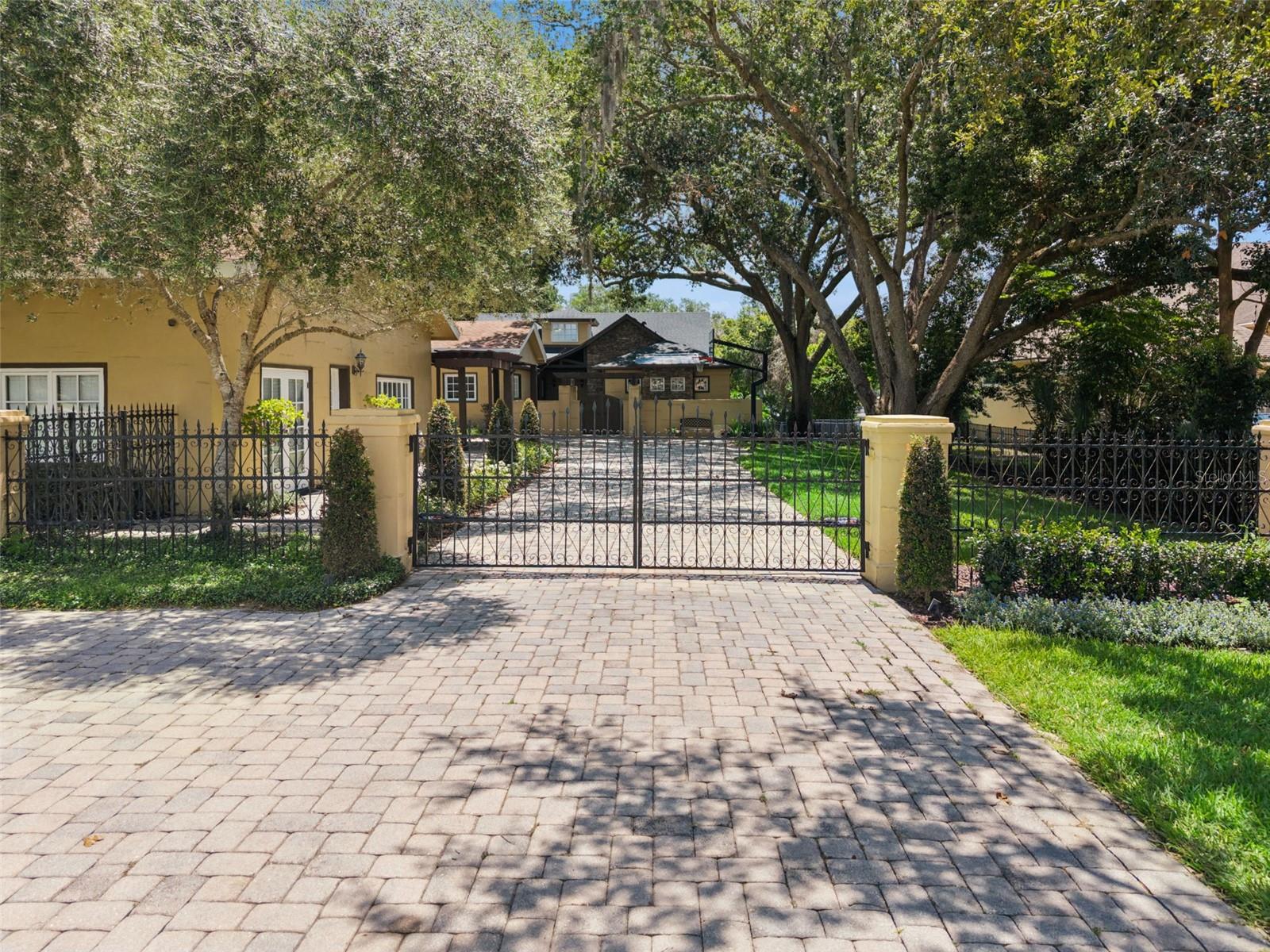 Photo of 1629 HEMPEL AVENUE, WINDERMERE, FL 34786