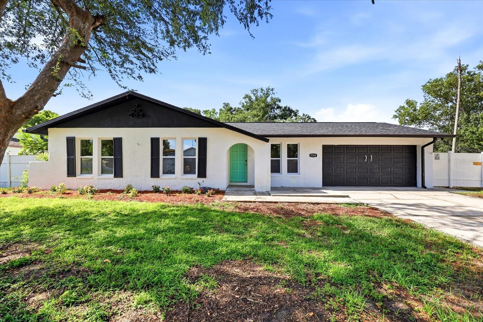 Photo of 3304 KING RICHARD COURT, SEFFNER, FL 33584