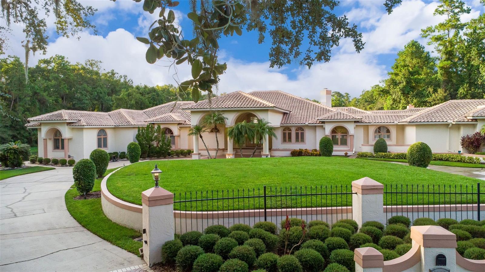Photo of 2228 EARLEAF COURT, LONGWOOD, FL 32779