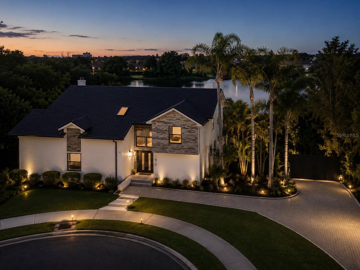 Photo of 7826 PINE HAVEN COURT, ORLANDO, FL 32819