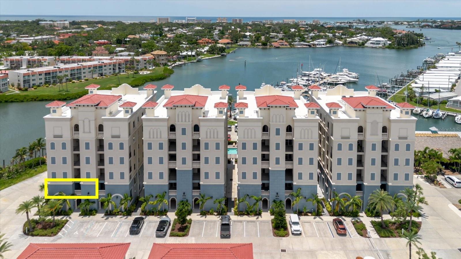 Photo of 501 TAMIAMI TRAIL N, VENICE, FL 34285