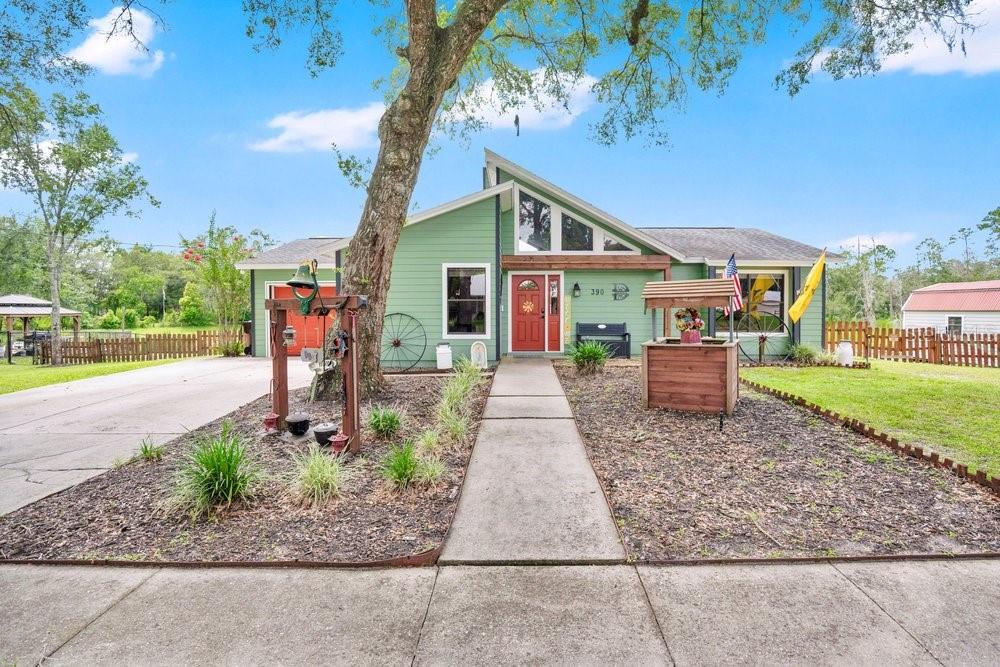 Photo of 390 N HIGH STREET, LAKE HELEN, FL 32744