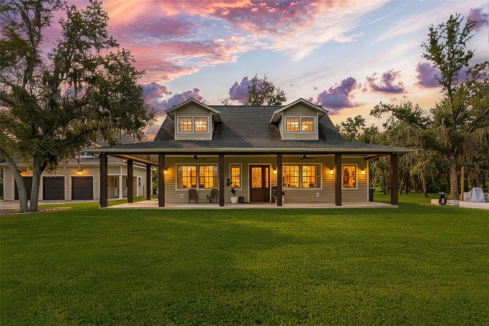 Photo of 11720 DARSEY ROAD, PARRISH, FL 34219