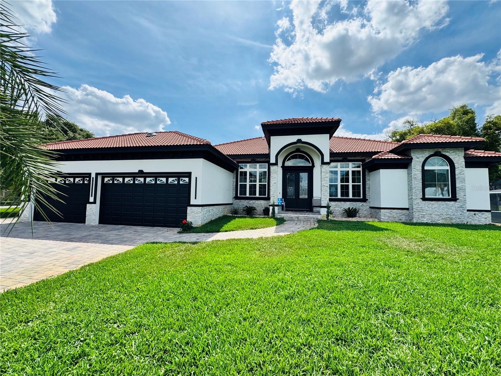 Photo of 803 LAKE JESSIE DR DRIVE, WINTER HAVEN, FL 33881