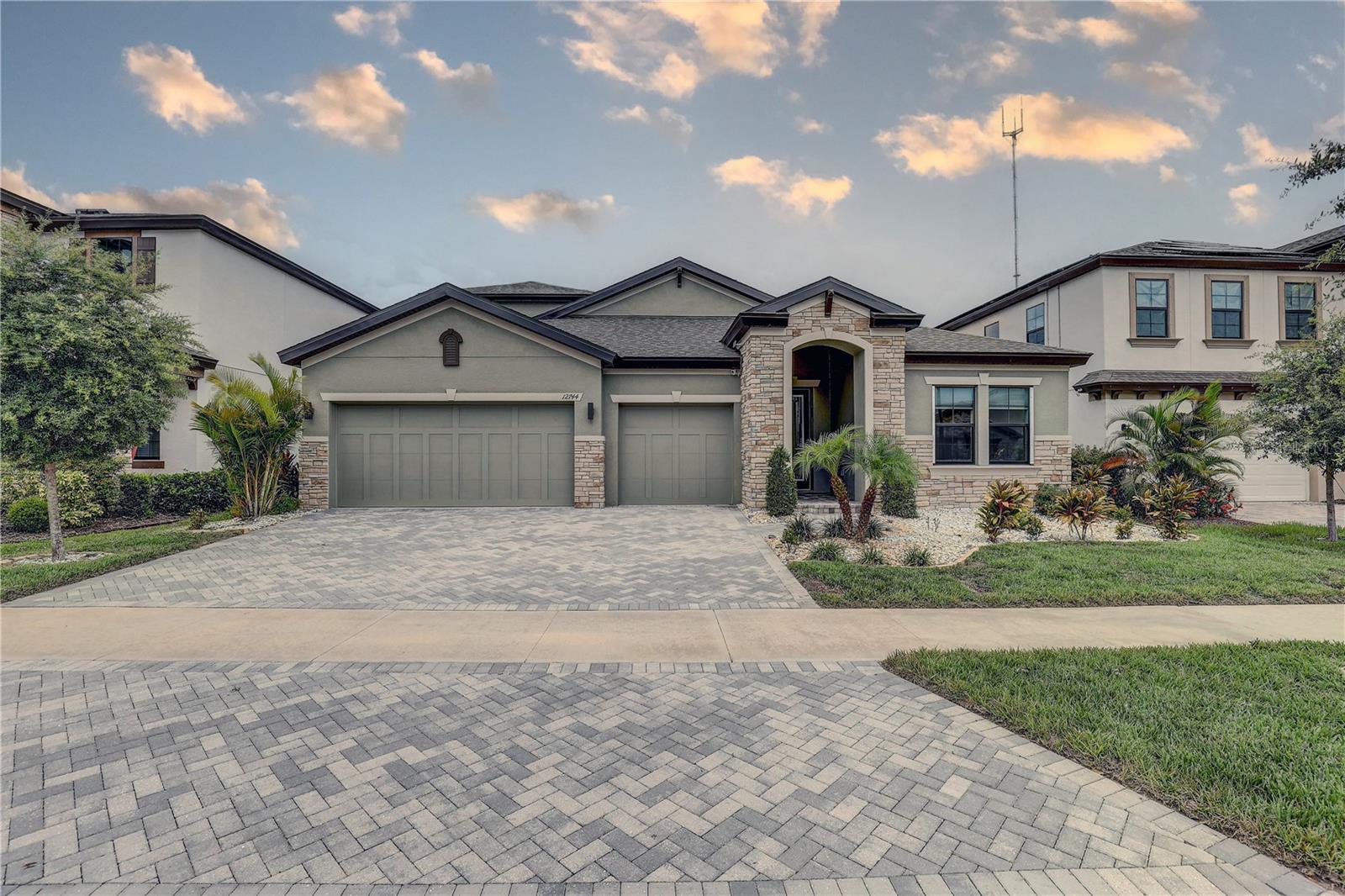 Photo of 12744 BERGSTROM BAY DRIVE, RIVERVIEW, FL 33579