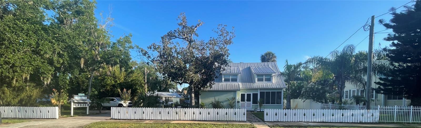 Photo of 305 MARY AVENUE, NEW SMYRNA BEACH, FL 32168