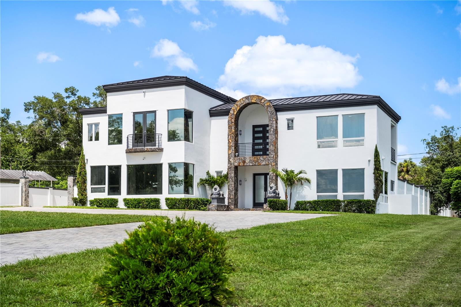 Photo of 736 LAKE WINNEMISSETT DRIVE, DELAND, FL 32724