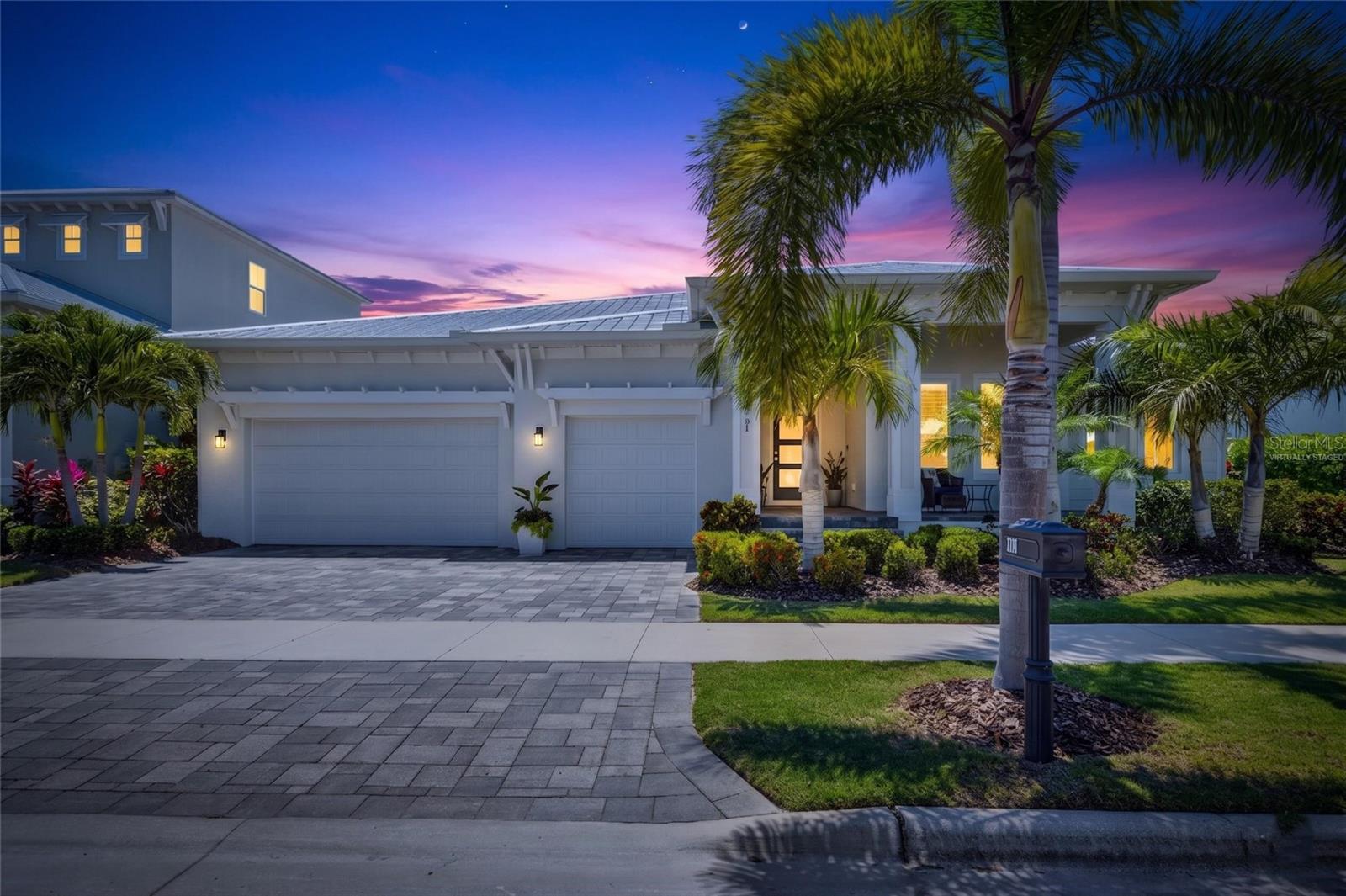 Photo of 5704 TYBEE ISLAND DRIVE, APOLLO BEACH, FL 33572