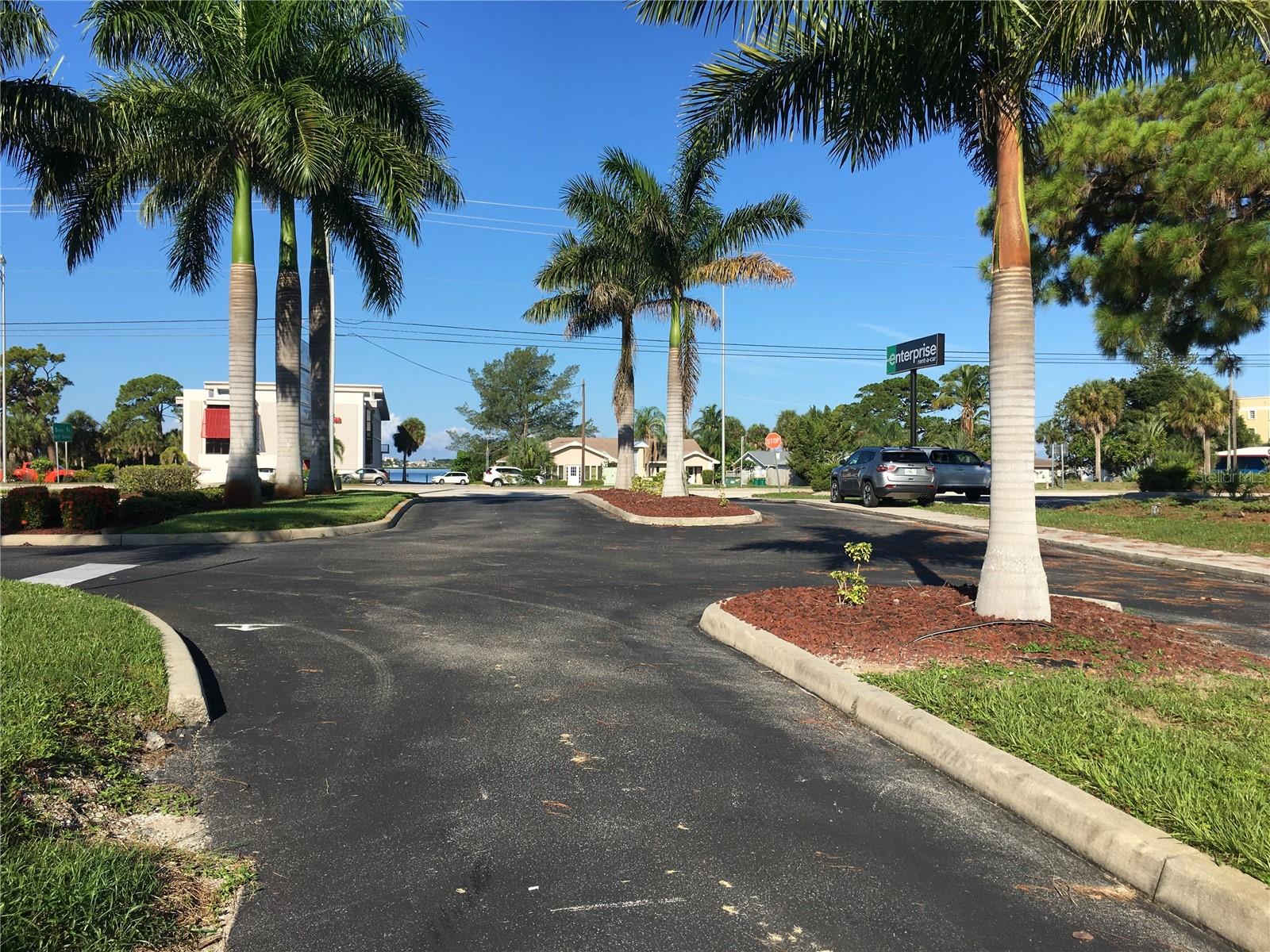 Photo of 201 E BAY HEIGHTS ROAD, ENGLEWOOD, FL 34223