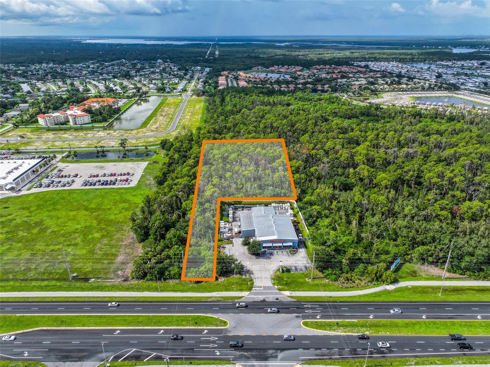 Photo of 12986 TAMIAMI TRAIL S, NORTH PORT, FL 34287