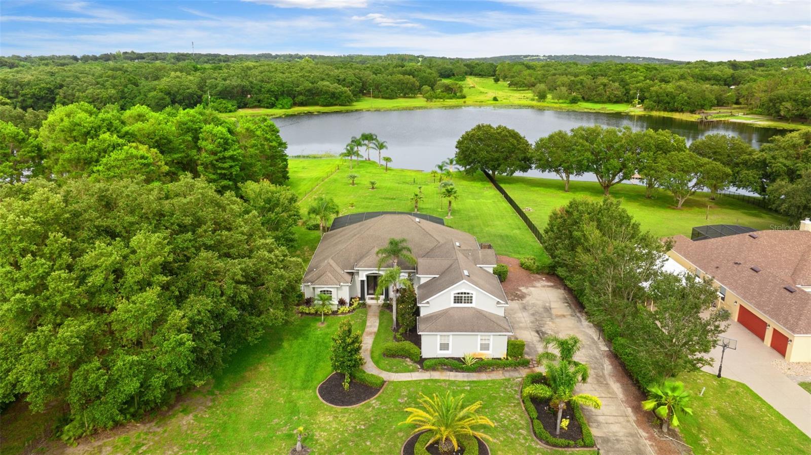 Photo of 10701 DARK WATER COURT, CLERMONT, FL 34715