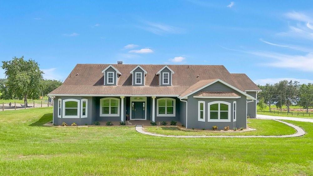 Photo of 11206 HOWEY CROSS ROAD, CLERMONT, FL 34715