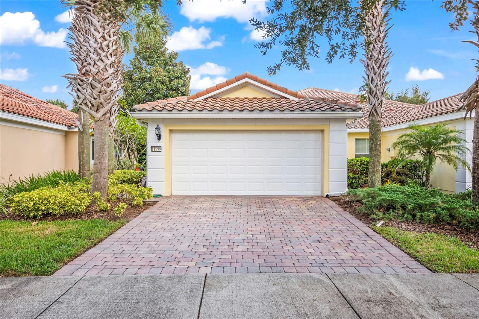 Photo of 11999 MODENA LANE, ORLANDO, FL 32827