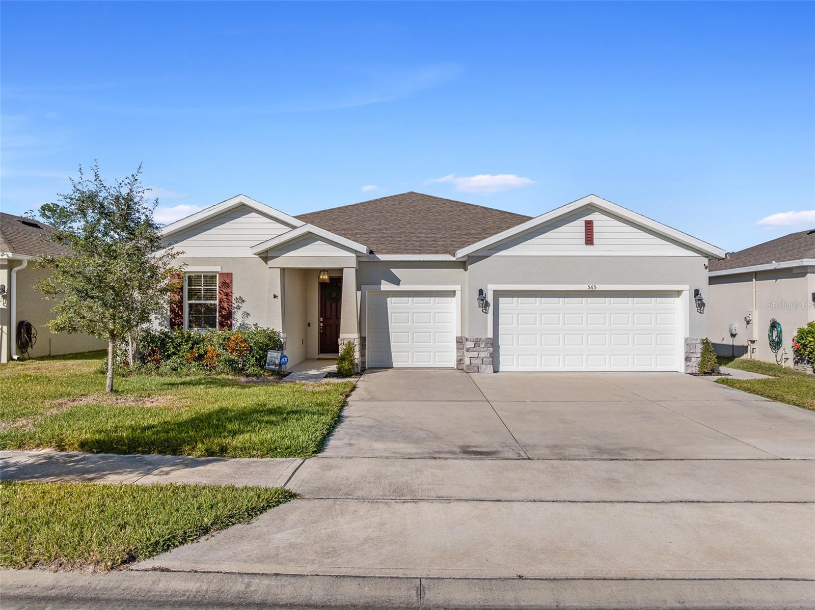 Photo of 565 LADY GRACE PLACE, DELAND, FL 32724