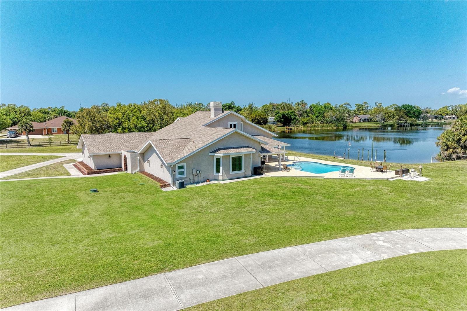 Photo of 770 BUCKSKIN COURT, ENGLEWOOD, FL 34223
