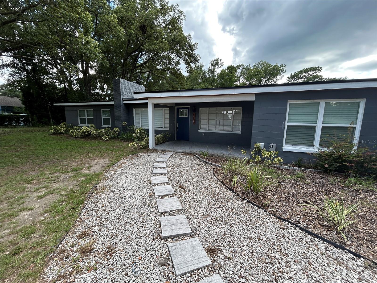 Photo of 1130 W LAKE BRANTLEY ROAD, ALTAMONTE SPRINGS, FL 32714