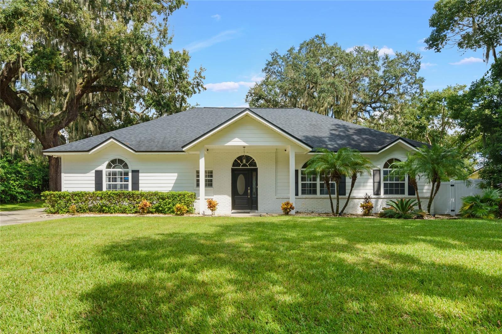 Photo of 715 MAGNOLIA STREET, WINDERMERE, FL 34786