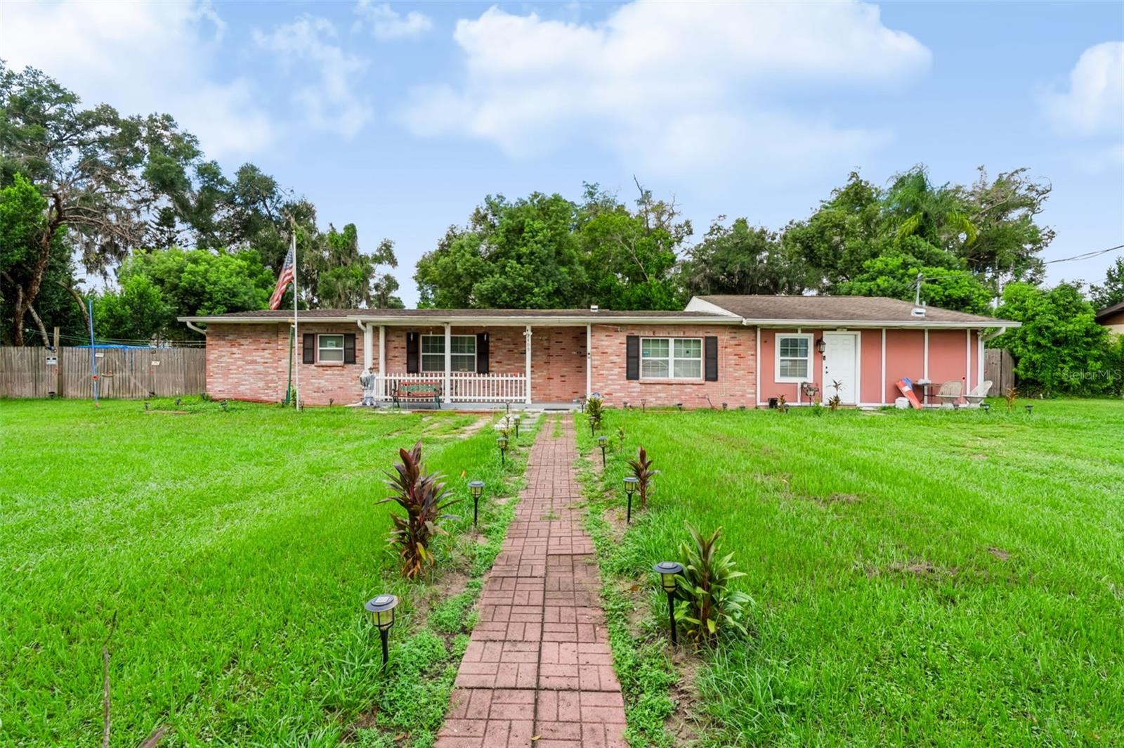 Photo of 2409 GIDDENS AVENUE, SEFFNER, FL 33584