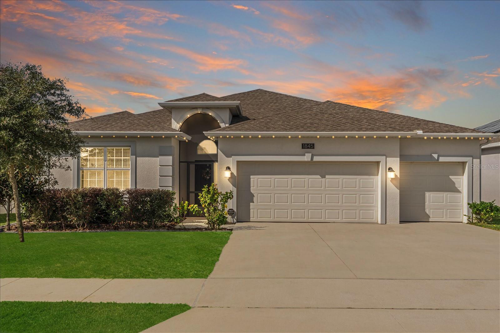 Photo of 1845 PERCH HAMMOCK LOOP, GROVELAND, FL 34736