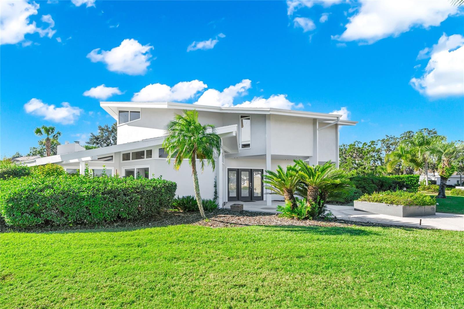 Photo of 8922 BAY COVE COURT, ORLANDO, FL 32819