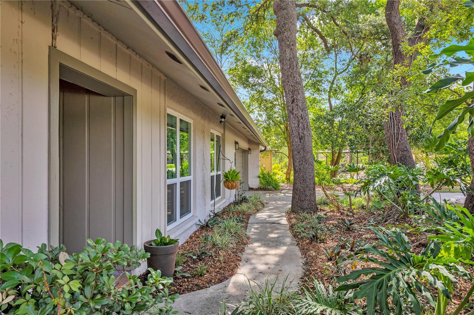 Photo of 509 RIDGEWOOD STREET, ALTAMONTE SPRINGS, FL 32701