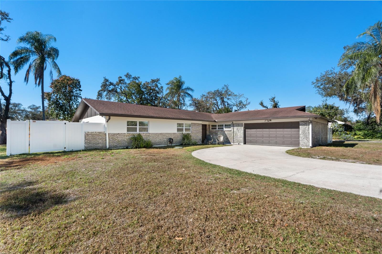 Photo of 7124 WRENWOOD CIRCLE, TAMPA, FL 33617