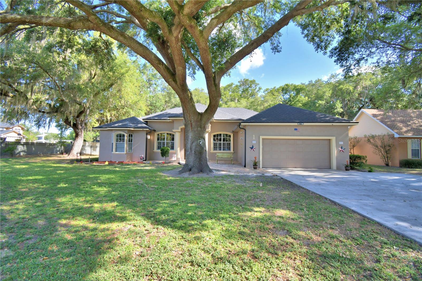 Photo of 1 LAKE ELOISE LANE, WINTER HAVEN, FL 33884