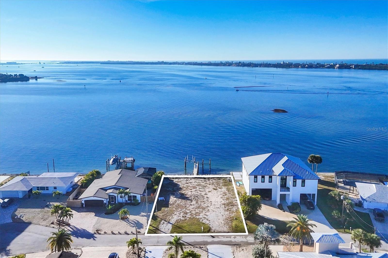 Photo of 16 SOUTHWIND DRIVE, ENGLEWOOD, FL 34223