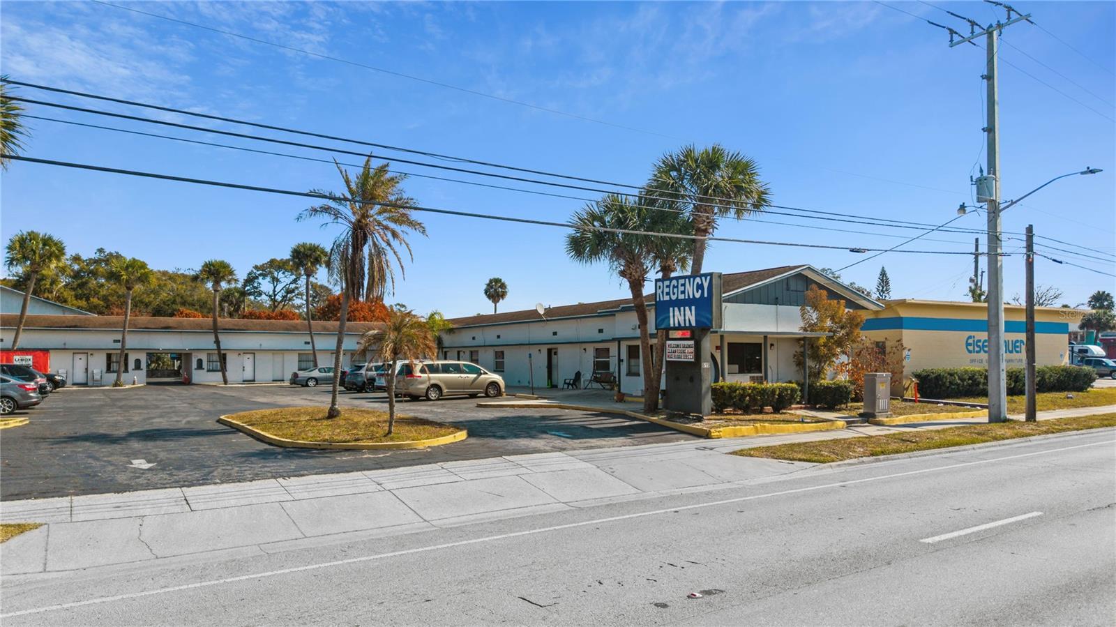 Photo of 619 N RIDGEWOOD AVENUE, DAYTONA BEACH, FL 32114