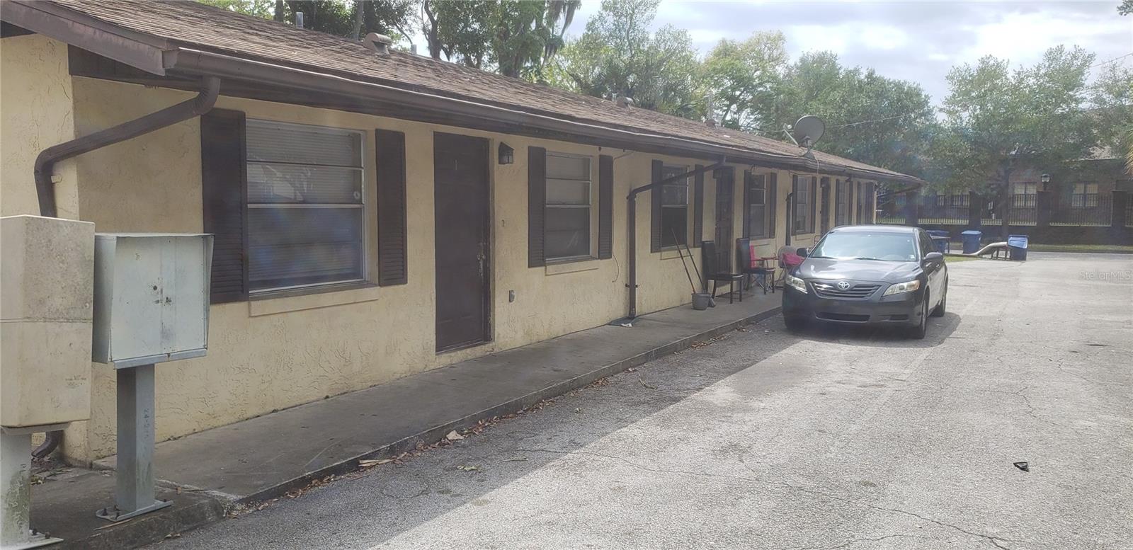 Photo of 830 N CLAKE STREET, DELAND, FL 32724