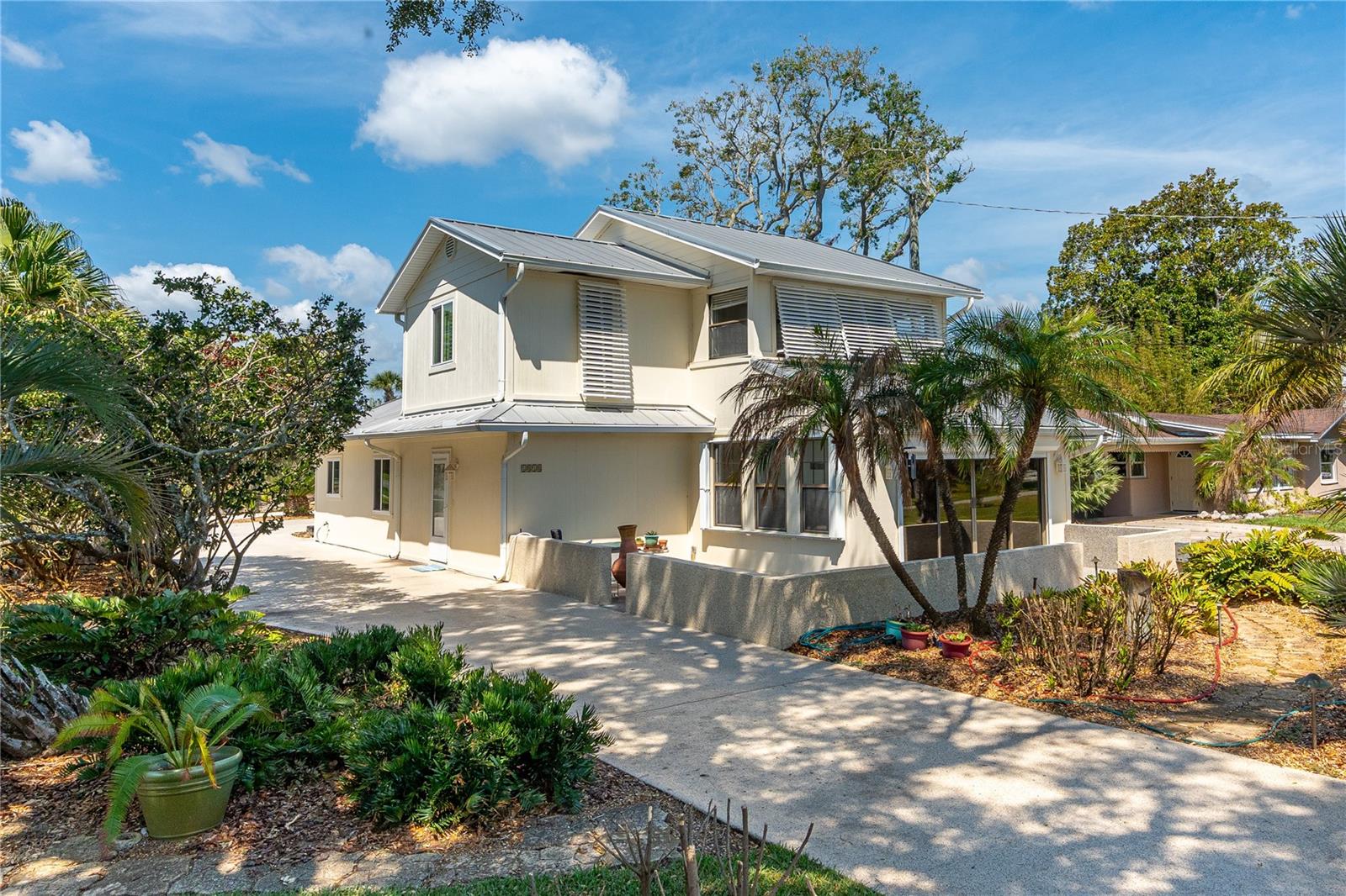 Photo of 1818 S RIVERSIDE DRIVE, EDGEWATER, FL 32141