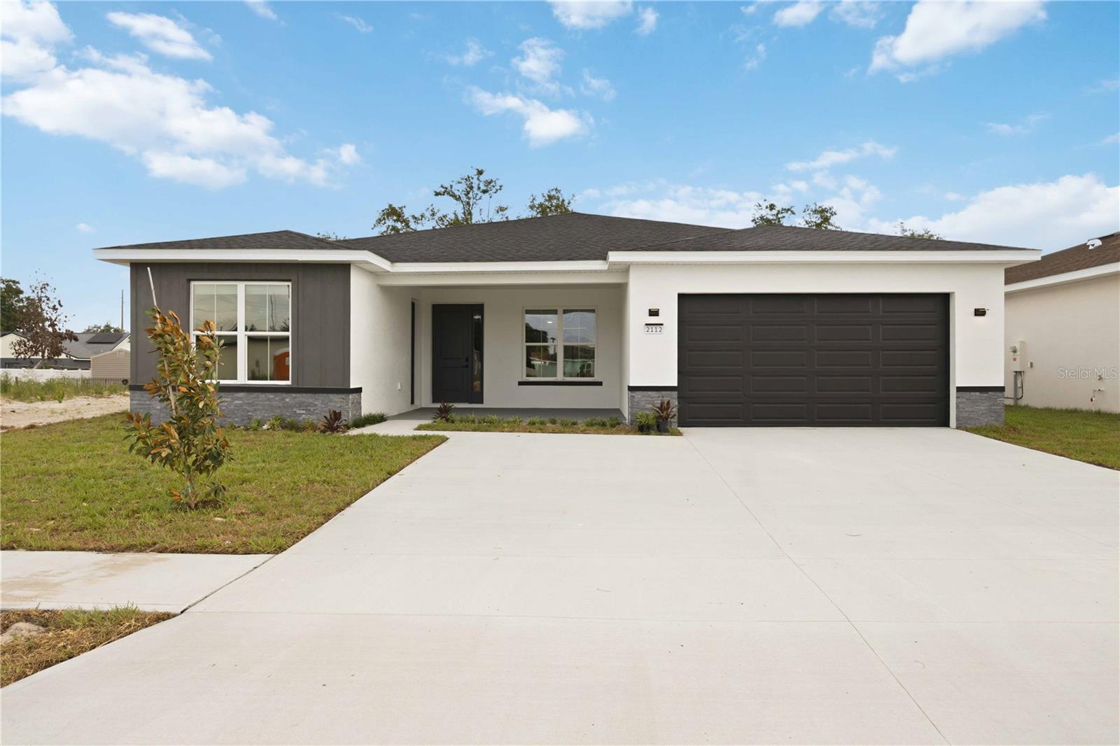 Photo of 2112 RIVER HAWK LOOP, WINTER HAVEN, FL 33880